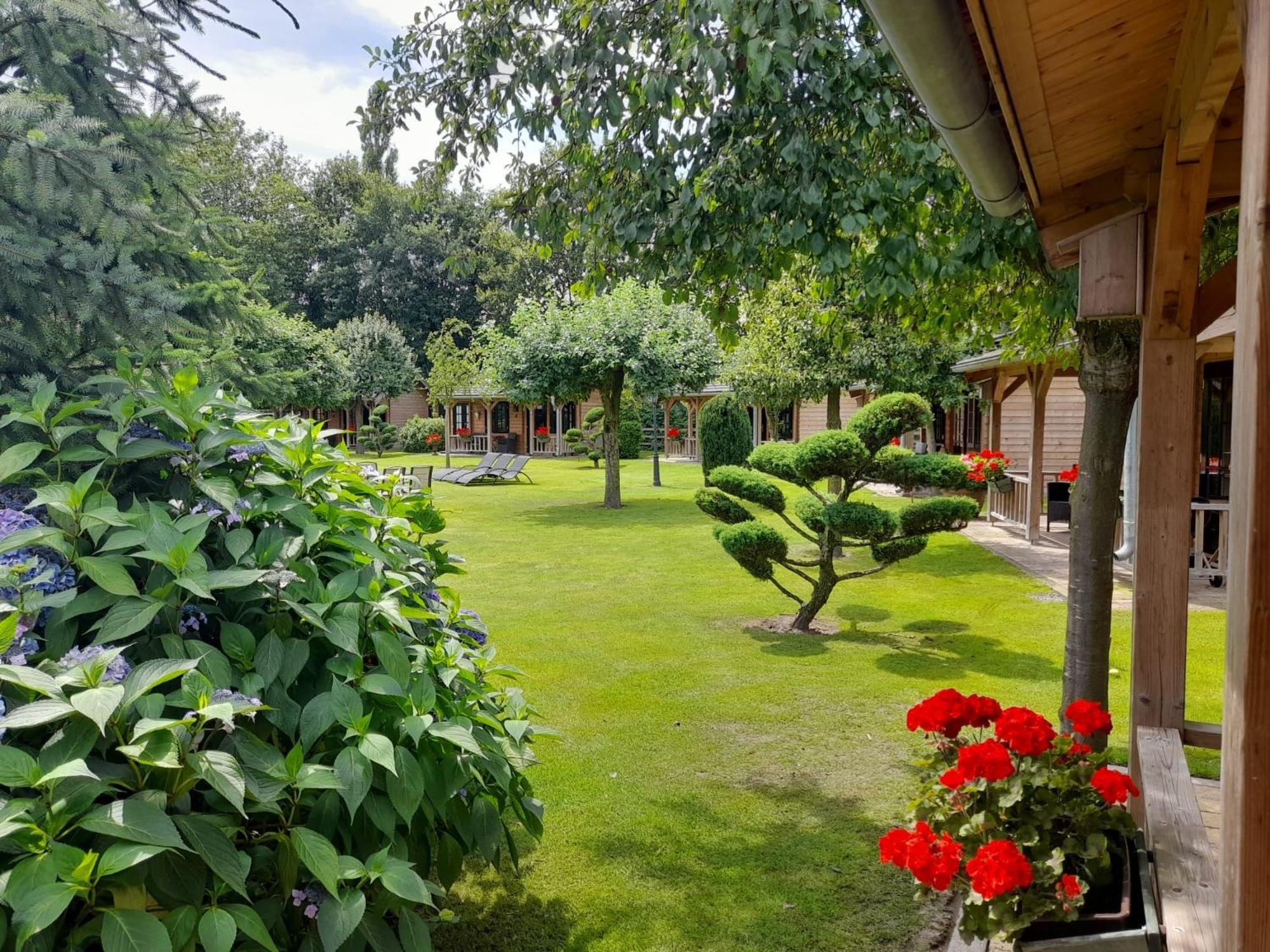 Appel Lodge Diessen Ngoại thất bức ảnh